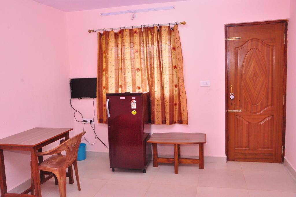 Castelinho'S Home Away From Home Anjuna Ngoại thất bức ảnh